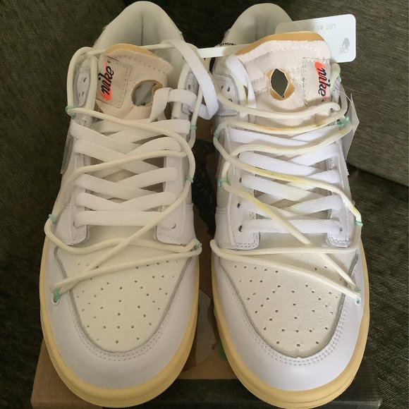 Air Jordan 1 low main image 8